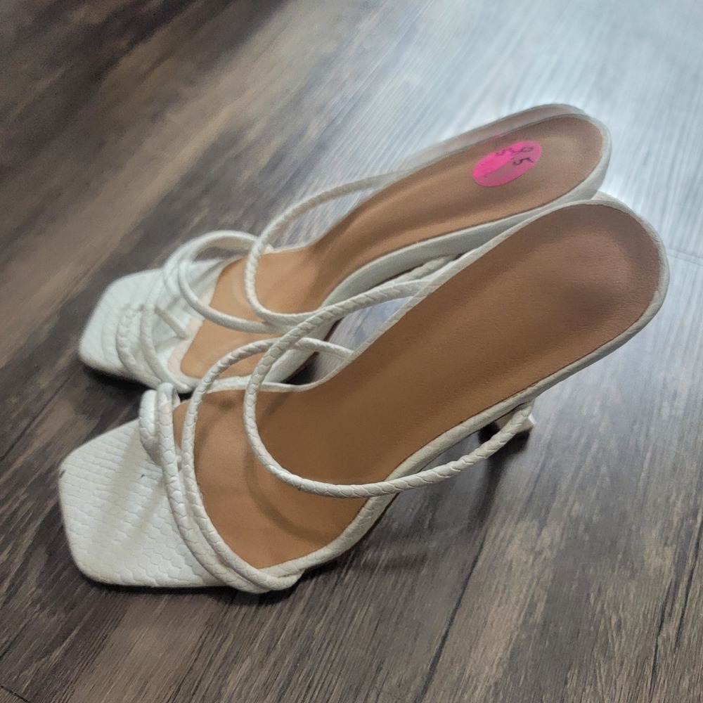White Strappy Square Toe Heeled Sandals Braided Mules Architectural Heel Sz 8.5